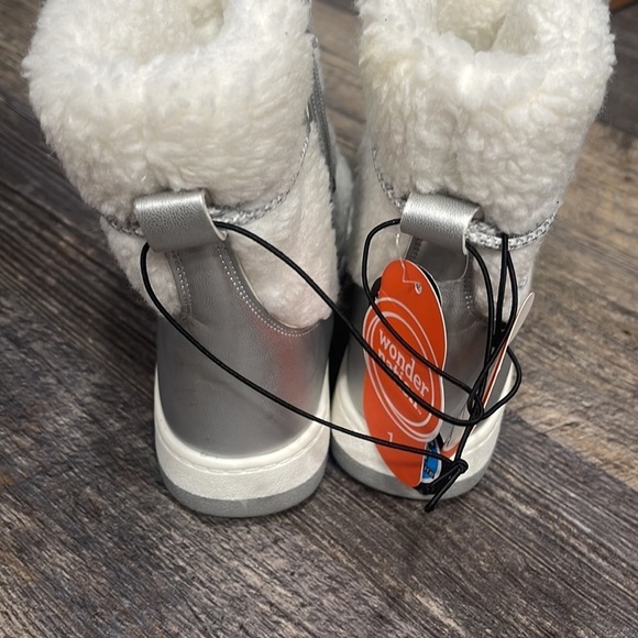 Kid’s boots - Picture 5 of 12